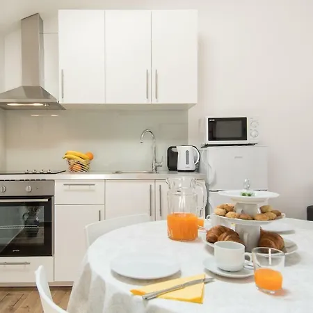 Apartment Bruneta 1 With Sea View